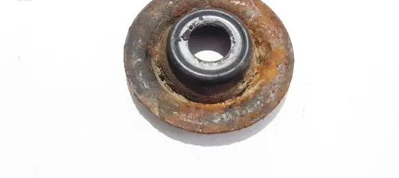 Volkswagen Bora Coil spring mount 
