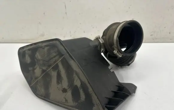 Intake resonator