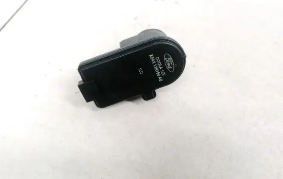 Ford Focus Headlight level adjustment motor XS4X13K198AB