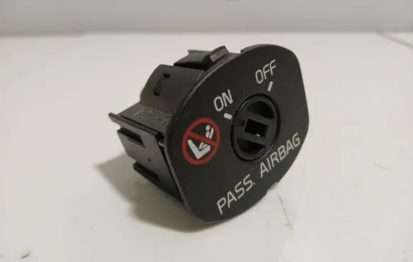 Volvo XC90 Passenger airbag on/off switch 30658737