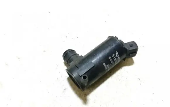 Volvo C70 Windscreen/windshield washer pump 9169611 060210-3950