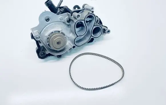 Volkswagen Golf VII Water pump 04E121600BE 04E121121K 04E109111AH