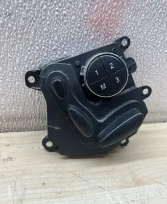 Mercedes-Benz E W211 Seat control switch 2118207710