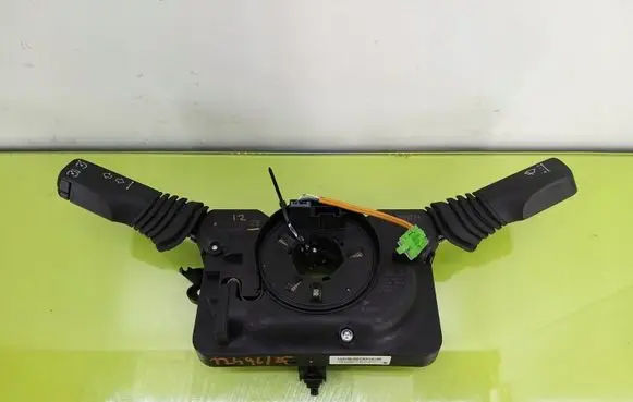 Opel Astra G Indicator stalk 13197719