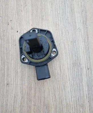 Volkswagen PASSAT B6 Oil level sensor 6PR008079