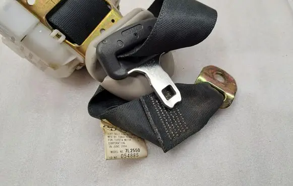 Toyota Corolla Verso AR10 Third row seat belt 735700F010C0