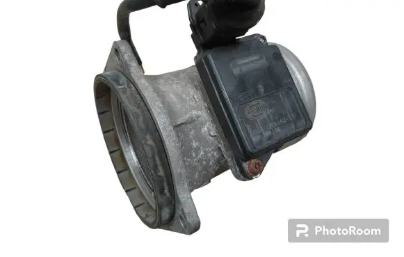 Audi A4 S4 B5 8D Mass air flow meter 8E100914221
