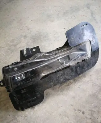 Tesla Model Y LED Daytime headlight 150793200c 200306209