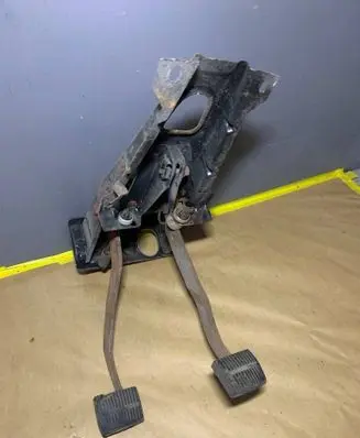 Opel Rekord C Pedal assembly 