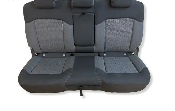 Ford Ranger IV Rear seat 