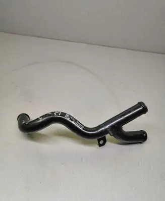 Volkswagen Bora Breather hose/pipe 06A103213G