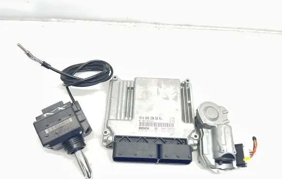 Mercedes-Benz C W203 Engine ECU kit and lock set A2095453308 A6461505091 0281012725