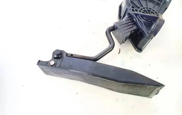 Honda Civic Accelerator throttle pedal 31301k21