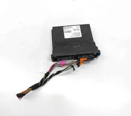 Volkswagen Golf VII Current control relay 12E915022C A2C93016204