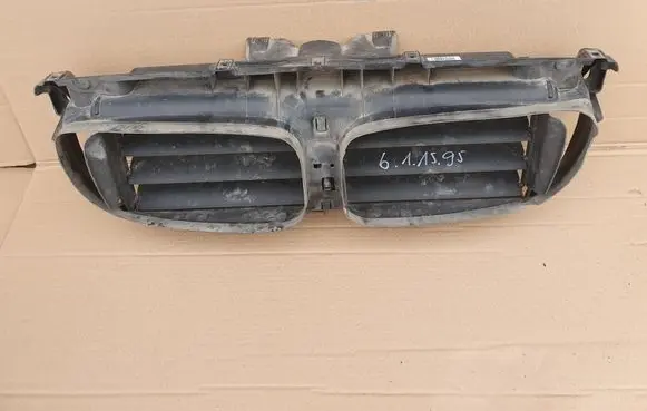 BMW 5 F10 F11 Coolant heater control valve 720078720 22793115