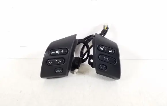 Lexus RX 330 - 350 - 400H Steering wheel buttons/switches 