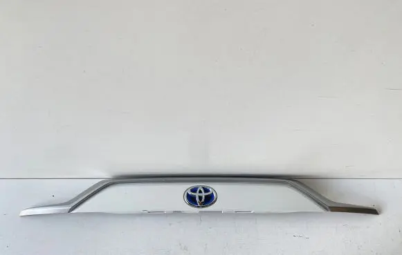 Toyota RAV 4 (XA50) Manufacturers badge/model letters 7680142240