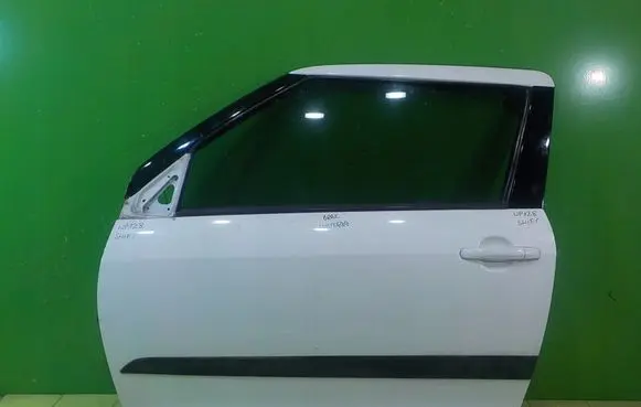 Suzuki Swift II Front door PRZOD WP128