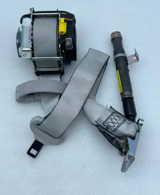 Mercedes-Benz S AMG W222 Rear seatbelt A2228605100 E1000042 TTP2043