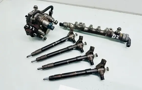 Mazda CX-5 Fuel injection system set SH0113H50 SH0113800D