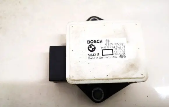 BMW 5 E60 E61 ESP acceleration yaw rate sensor 0265005681 34526774602-02