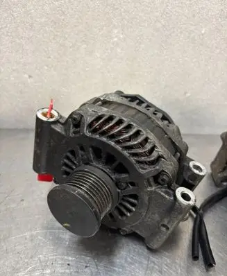 Peugeot 308 Generator/alternator 9808376280