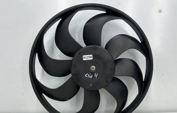 Renault Captur Electric radiator cooling fan 214818009r