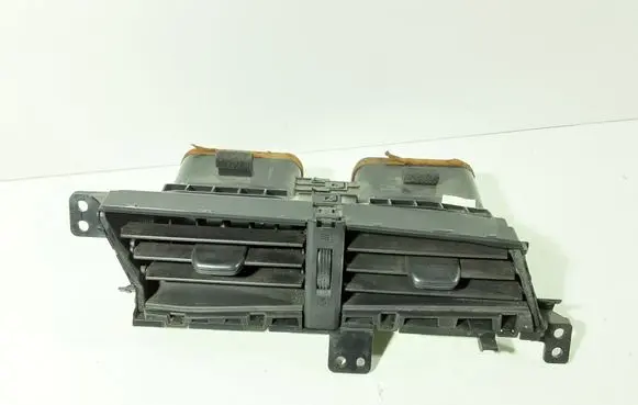Toyota Yaris Dash center air vent grill 20521 GE017485 GE017479