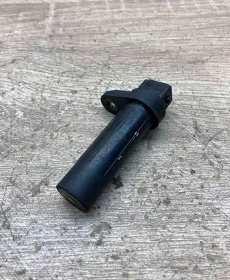 BMW 3 E46 Crankshaft position sensor 2243560