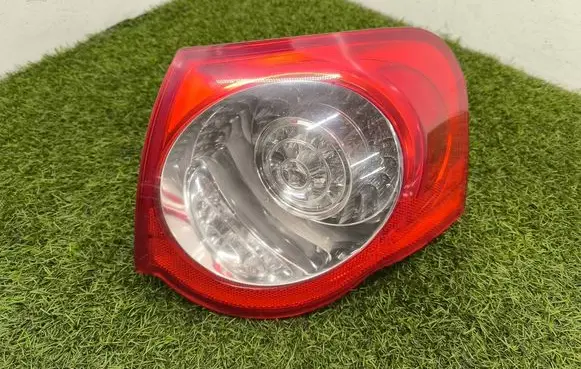 Volkswagen PASSAT B6 Rear/tail lights 3C9945096N