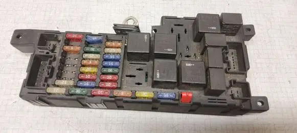 Volvo S60 Fuse module 518787205 V23134J52X346