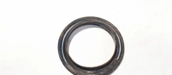 Mercedes-Benz A W169 Front coil spring rubber mount 7770200s400419
