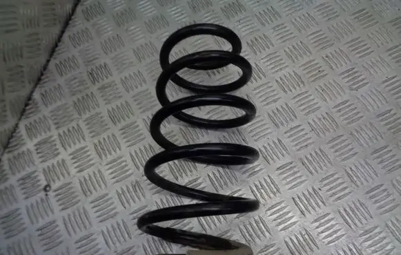 Opel Zafira B Rear coil spring