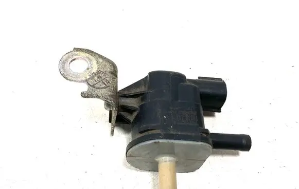 Toyota Auris 150 Turbo solenoid valve 9091012276 1362007010
