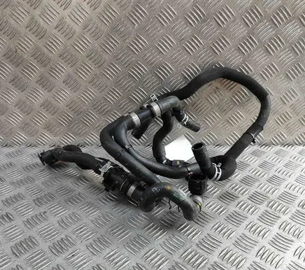 Volvo XC40 Engine coolant pipe/hose 32325216 32252121