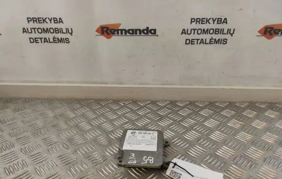 Volkswagen PASSAT B5 Airbag control unit/module 6Q0909605B 25990108E 5WK42869