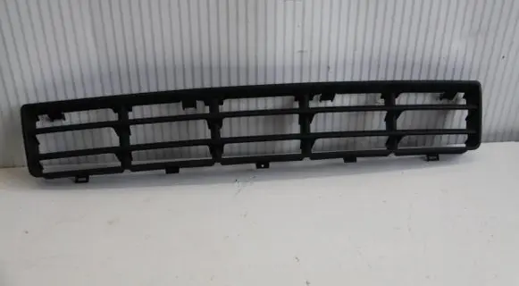 Volkswagen Golf IV Front bumper lower grill 1J0853677D DN12553