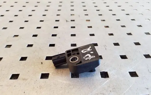Hyundai ix35 Airbag deployment crash/impact sensor 959202S000