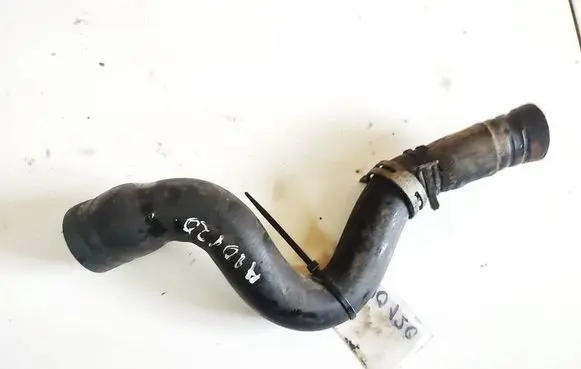 Citroen Xsara Picasso Engine coolant pipe/hose