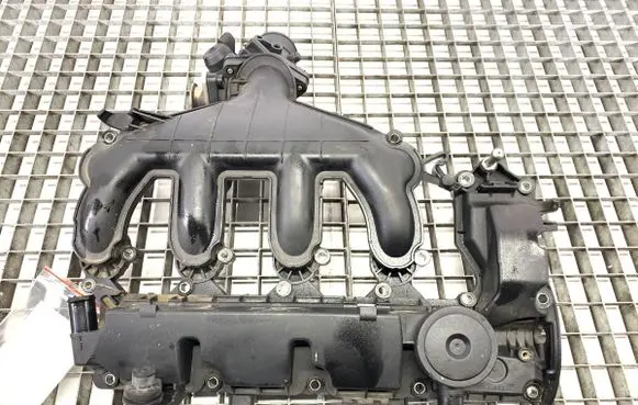Volvo V50 Intake manifold 9645977980