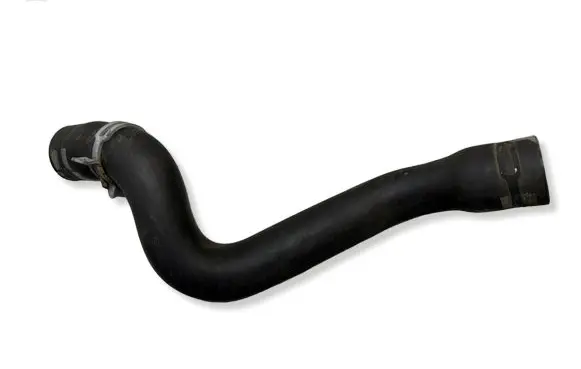 Peugeot 3008 I Engine coolant pipe/hose 9681777880