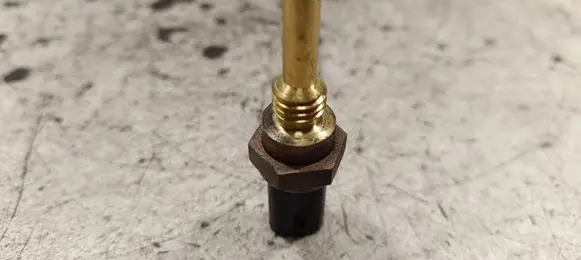 Jaguar XE Coolant temperature sensor G4D312C538AA R6DJA