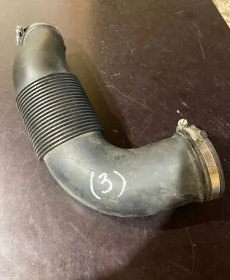 Audi Q7 4L Air intake hose/pipe 4L0129628E