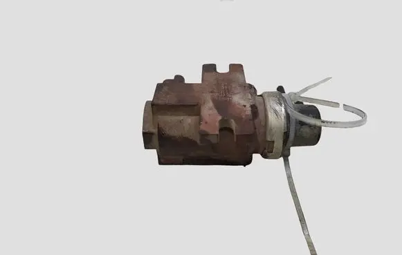 Citroen C5 Turbo solenoid valve 700968040