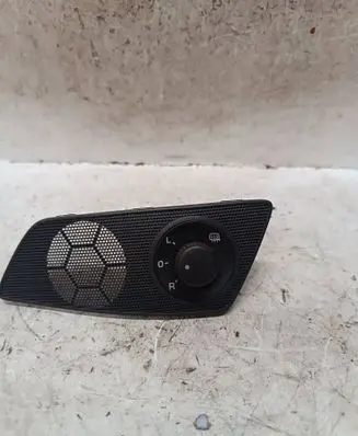 Skoda Octavia Mk2 (1Z) Wing mirror switch 1Z1959565A 0157