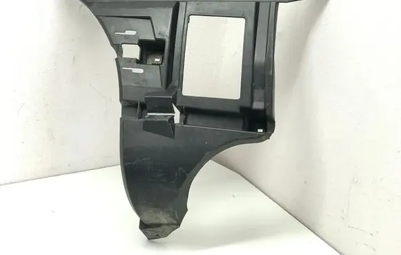 Volvo XC70 Rear bumper mounting bracket 8648149 8648147