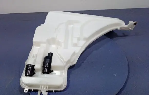 BMW 3 F30 F35 F31 Windshield washer fluid reservoir/tank 7241673