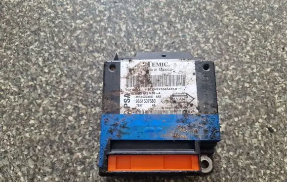 Citroen C3 Pluriel Airbag control unit/module 9651507580