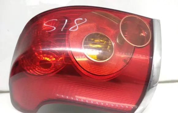 Toyota Avensis T250 Rear/tail lights