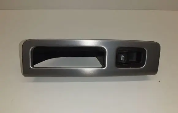 Volvo V50 Electric window control switch 30773217 8663813